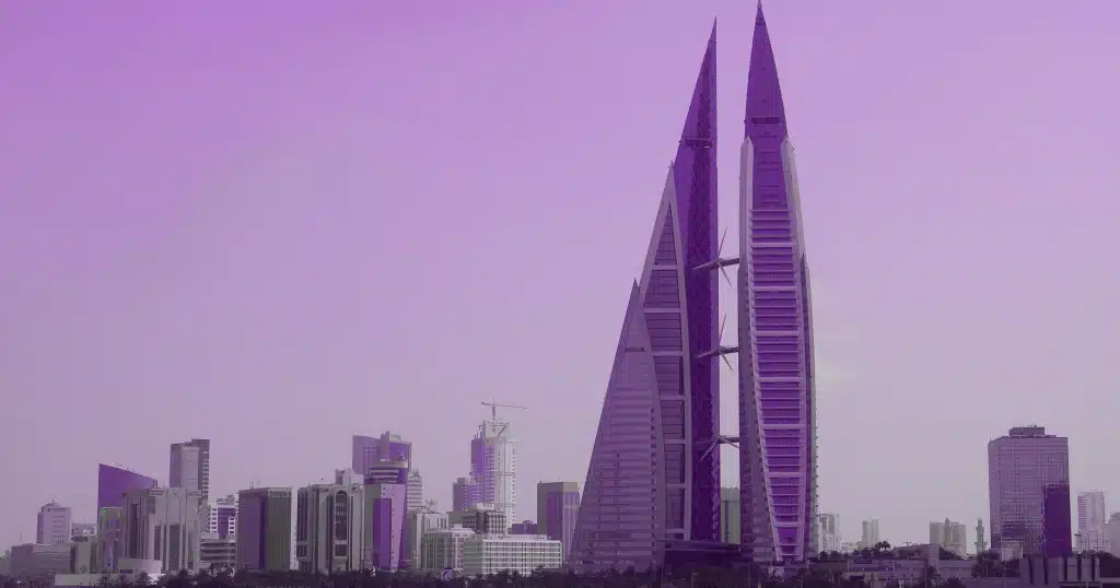how payroll software in Bahrain can help businesses manage employee records, salary components, payslips, deductions, attendance, leave, and payroll reporting.